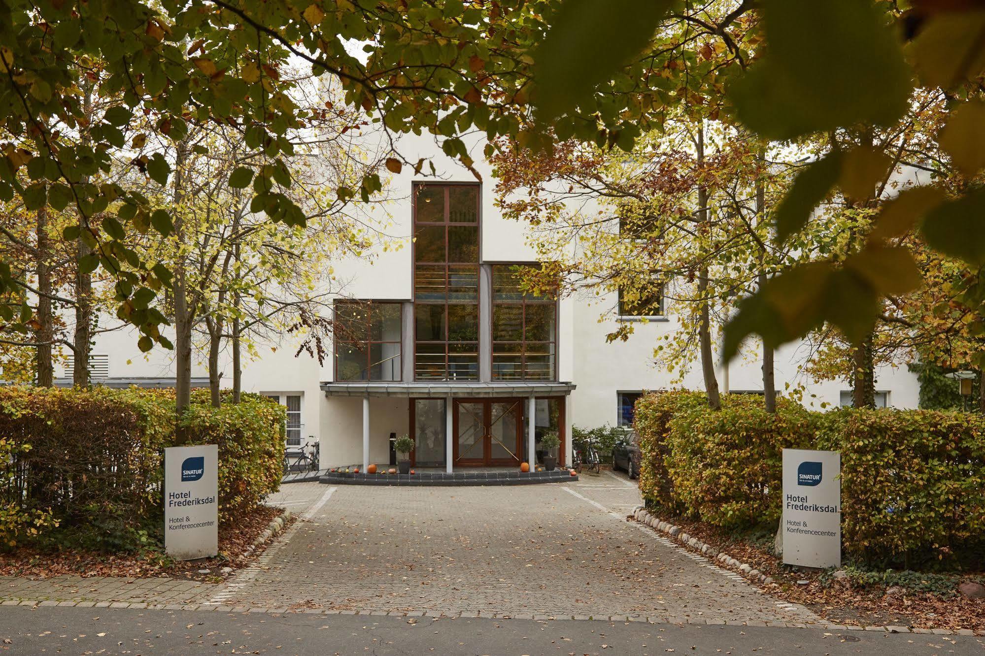 Frederiksdal Sinatur Hotel & Konference Kongens Lyngby Extérieur photo