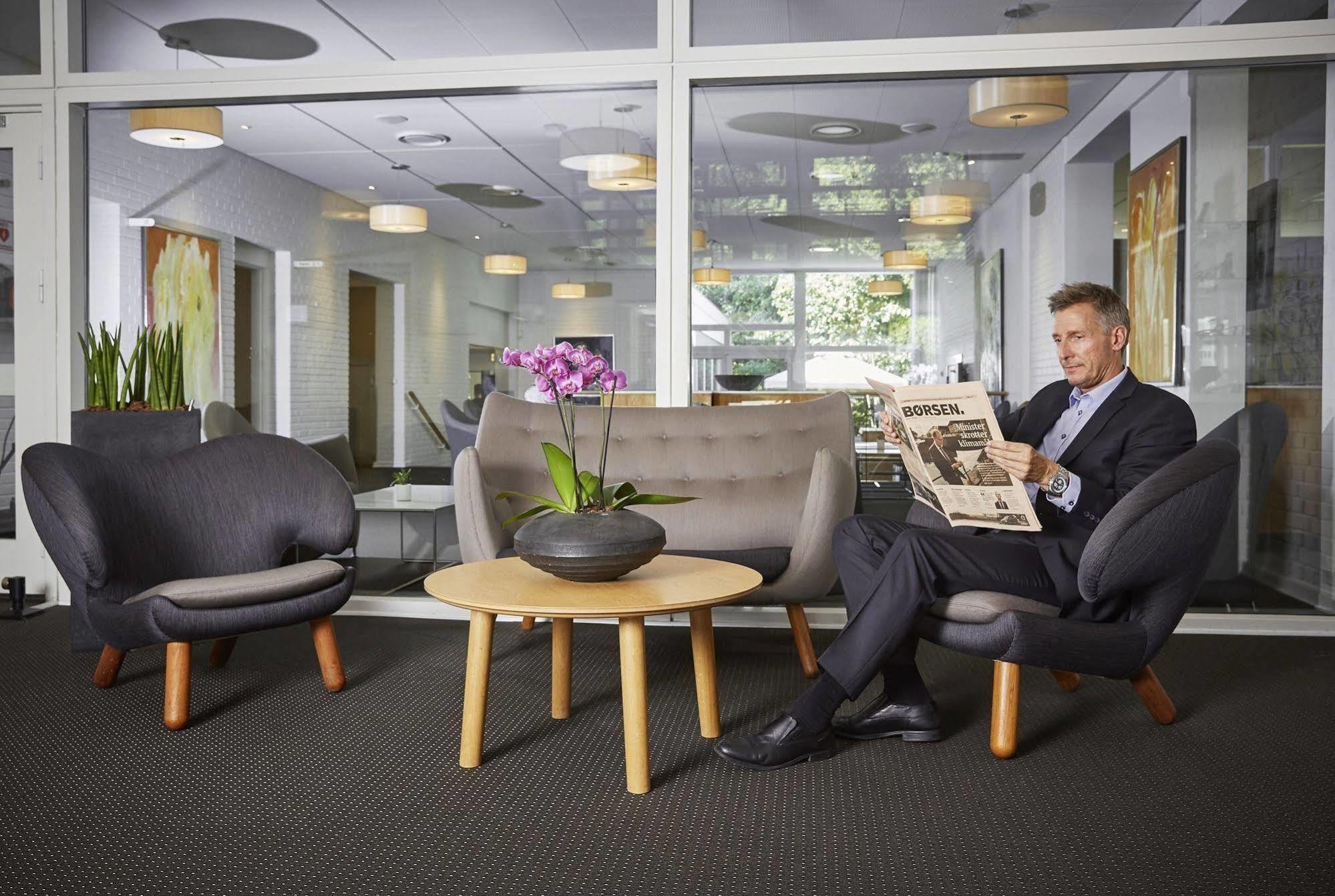 Frederiksdal Sinatur Hotel & Konference Kongens Lyngby Extérieur photo